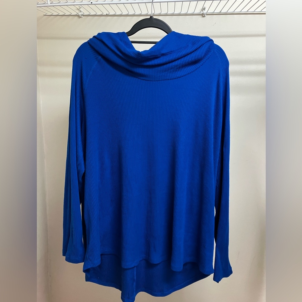 Electric blue sweater tunic ribbed very soft turtle neck